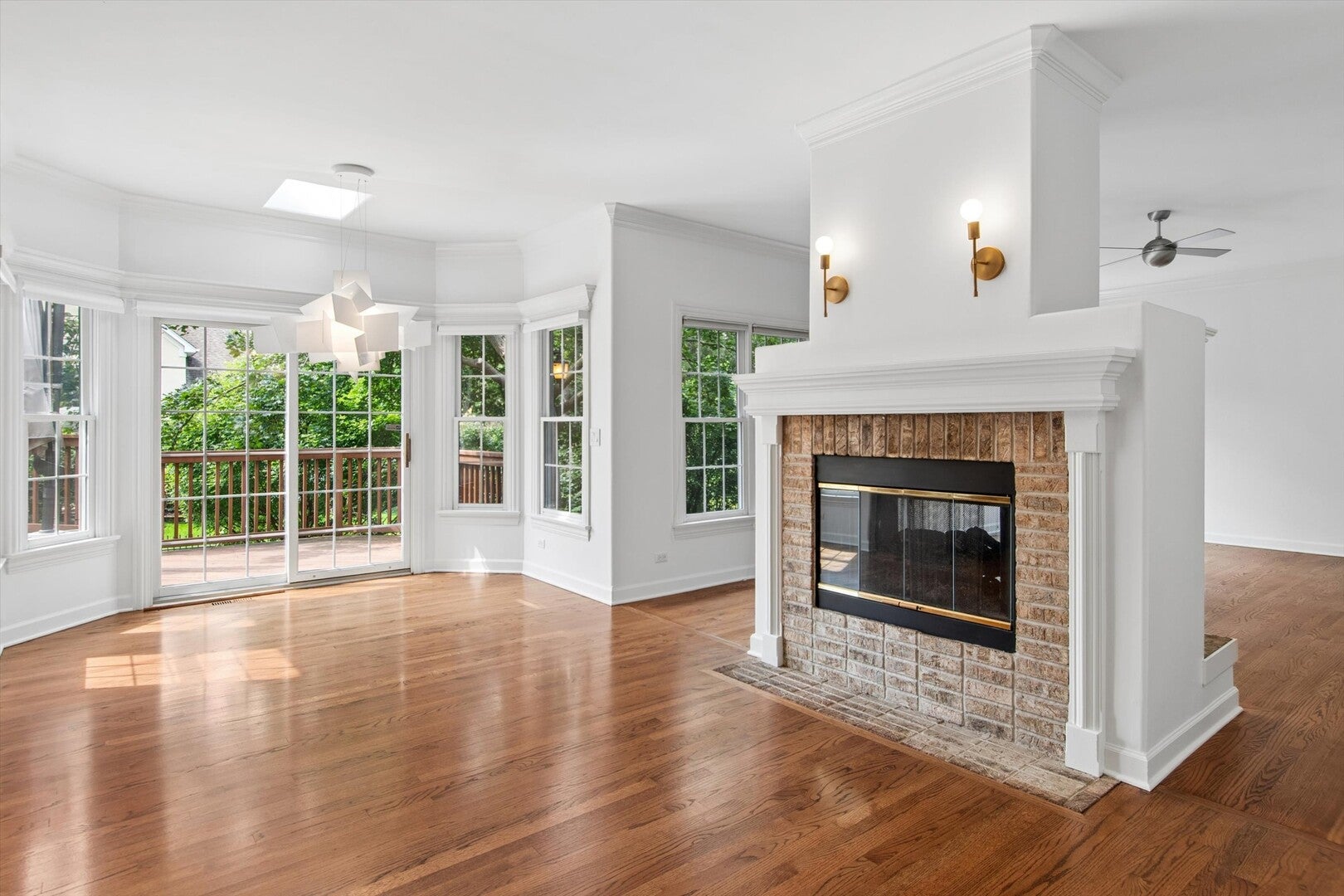 2244 Joyce Lane