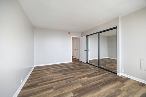 Tiny photo for 1560 N Sandburg Terrace #3011J, Chicago, IL 60610 (MLS # 12779062)