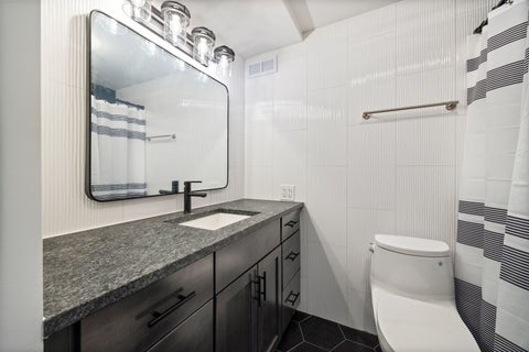 Tiny photo for 1560 N Sandburg Terrace #3011J, Chicago, IL 60610 (MLS # 12779062)