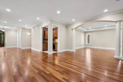Tiny photo for 580 Greenwood Road, Northbrook, IL 60062 (MLS # 12488112)