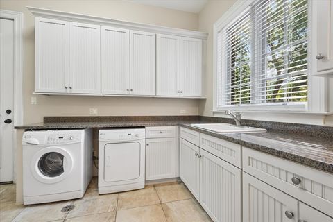 Tiny photo for 580 Greenwood Road, Northbrook, IL 60062 (MLS # 12488112)