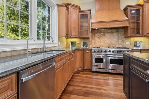 Tiny photo for 580 Greenwood Road, Northbrook, IL 60062 (MLS # 12488112)
