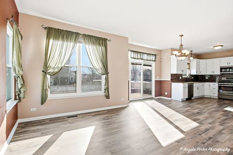 Tiny photo for 443 E Stockton Court, Round Lake Beach, IL 60073 (MLS # 12536137)