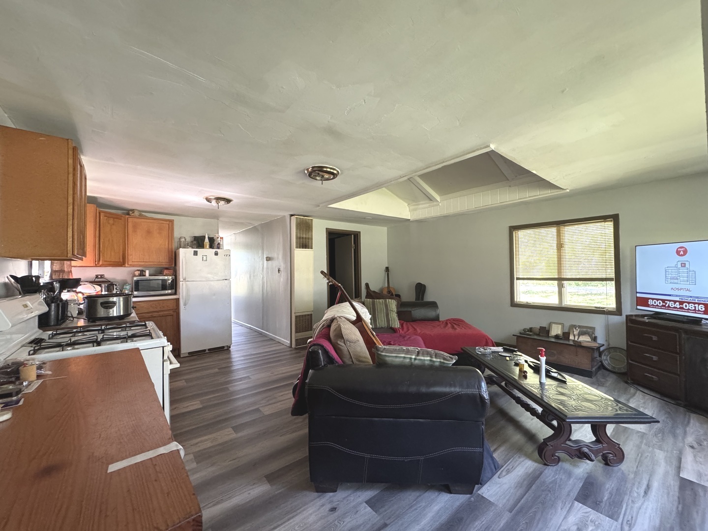 Momence, Illinois 60954, United States, 1 Bedroom Bedrooms, ,1 BathroomBathrooms,Residential,Active,221427