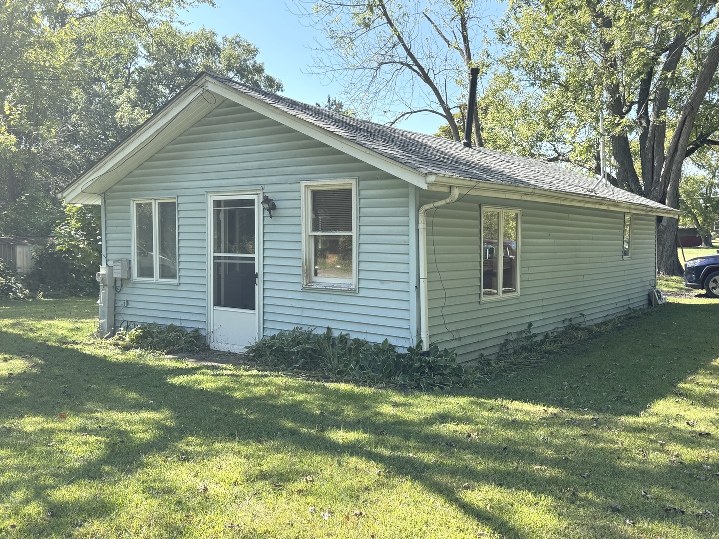 Momence, Illinois 60954, United States, 1 Bedroom Bedrooms, ,1 BathroomBathrooms,Residential,Active,221427