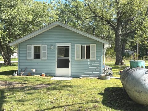 Tiny photo for 3239 N 17000 E Road, Momence, IL 60954 (MLS # 12486876)