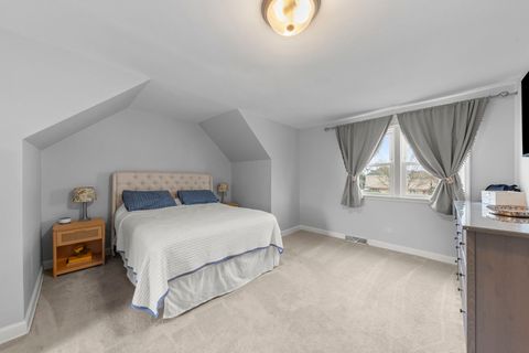 Tiny photo for 597 N West Avenue, Elmhurst, IL 60126 (MLS # 12633597)