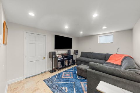 Tiny photo for 597 N West Avenue, Elmhurst, IL 60126 (MLS # 12633597)