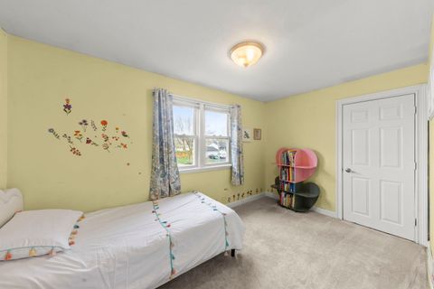 Tiny photo for 597 N West Avenue, Elmhurst, IL 60126 (MLS # 12633597)