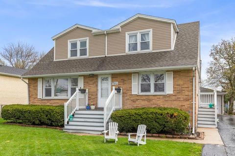 Photo of 597 N West Avenue, Elmhurst, IL 60126 (MLS # 12633597)