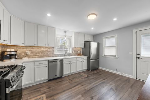 Tiny photo for 597 N West Avenue, Elmhurst, IL 60126 (MLS # 12633597)