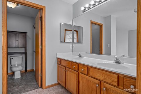 Tiny photo for 14215 S Longview Lane, Plainfield, IL 60544 (MLS # 12453984)