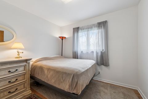 Tiny photo for 1715 Verde Court, Mount Prospect, IL 60056 (MLS # 12593497)