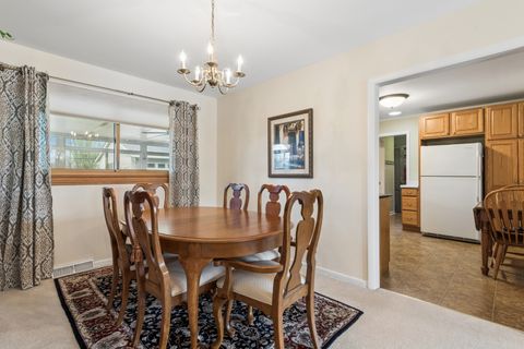 Tiny photo for 1715 Verde Court, Mount Prospect, IL 60056 (MLS # 12593497)