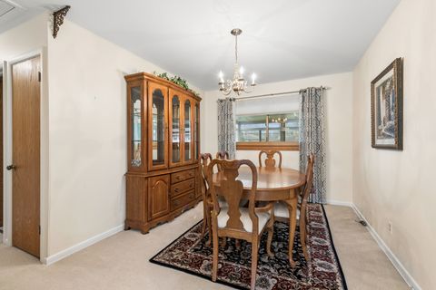 Tiny photo for 1715 Verde Court, Mount Prospect, IL 60056 (MLS # 12593497)