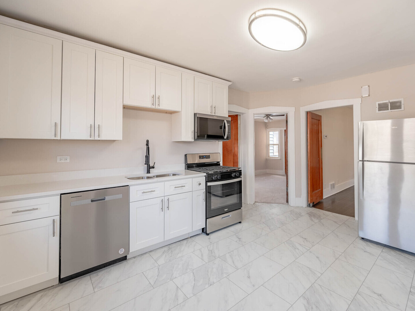 150 S 13th Avenue