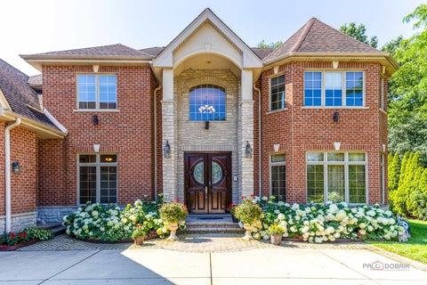 Tiny photo for 3445 Pynsky Road, Glenview, IL 60026 (MLS # 12657706)