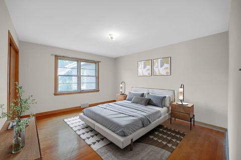 Tiny photo for 9241 S Richmond Avenue, Evergreen Park, IL 60805 (MLS # 12484875)