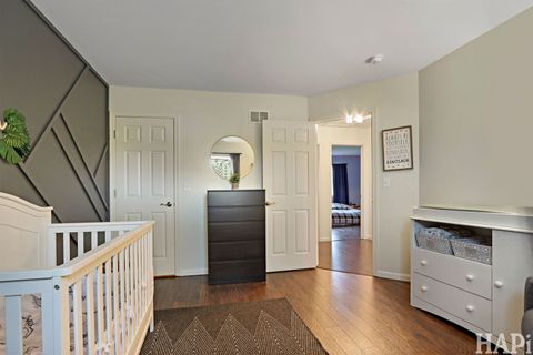 Tiny photo for 1053 Wheatland Drive, Crystal Lake, IL 60014 (MLS # 12623039)