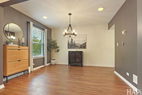 Tiny photo for 1053 Wheatland Drive, Crystal Lake, IL 60014 (MLS # 12623039)