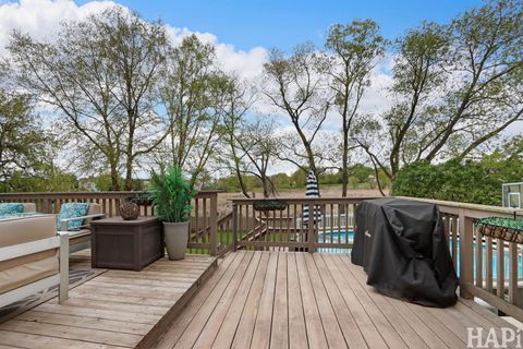 Tiny photo for 1053 Wheatland Drive, Crystal Lake, IL 60014 (MLS # 12623039)