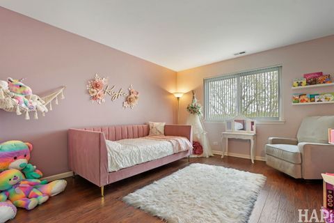 Tiny photo for 1053 Wheatland Drive, Crystal Lake, IL 60014 (MLS # 12623039)