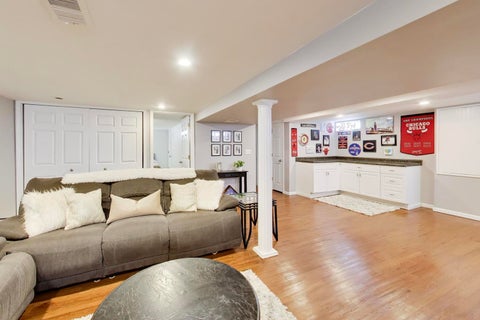 Tiny photo for 1650 Mayfair Avenue, Westchester, IL 60154 (MLS # 12754206)