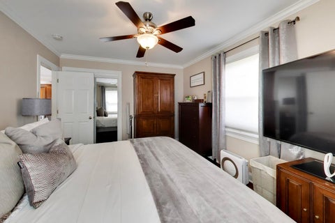 Tiny photo for 1650 Mayfair Avenue, Westchester, IL 60154 (MLS # 12754206)