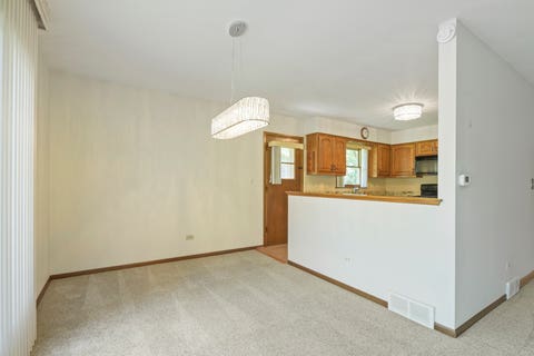 Tiny photo for 532 Summit Drive, Schaumburg, IL 60193 (MLS # 12708390)