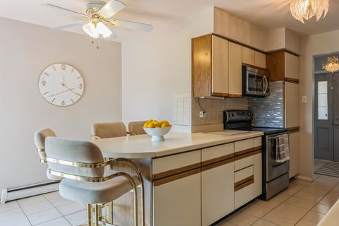 Tiny photo for 10927 S Circle Drive, Palos Hills, IL 60465 (MLS # 12497451)