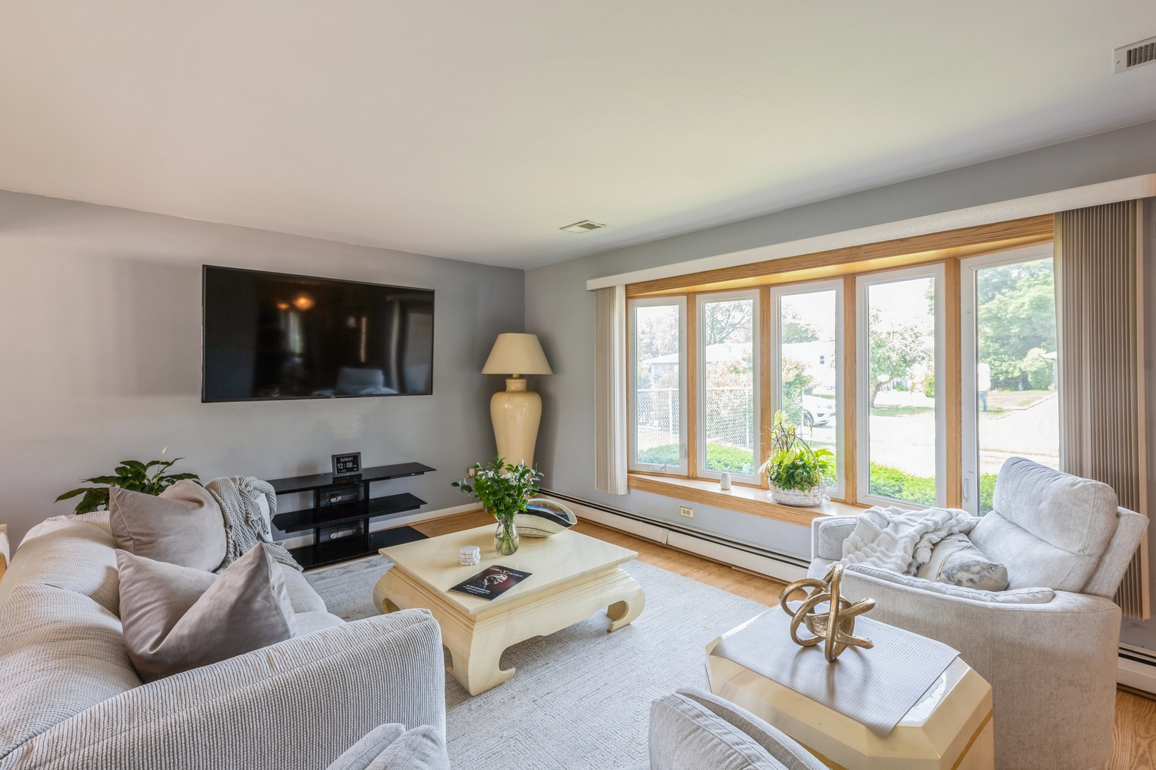 10927 S Circle Drive