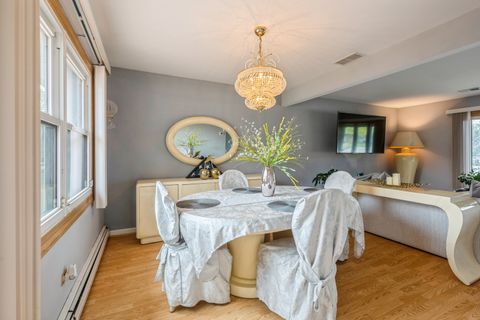 Tiny photo for 10927 S Circle Drive, Palos Hills, IL 60465 (MLS # 12497451)