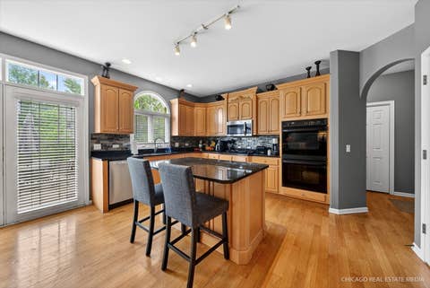 Tiny photo for Naperville, IL 60564 (MLS # 12648058)