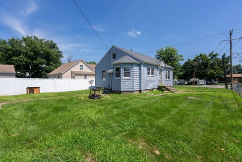 Tiny photo for 2192 Frisco Drive, Davenport, IA 52804 (MLS # 12696867)