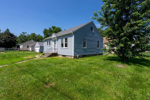 Tiny photo for 2192 Frisco Drive, Davenport, IA 52804 (MLS # 12696867)