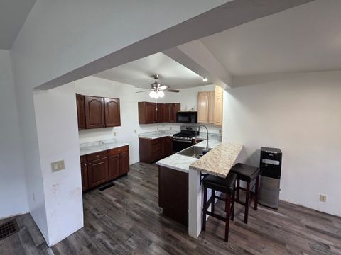 Tiny photo for 623 E Clay Street, Clinton, IL 61727 (MLS # 12499677)