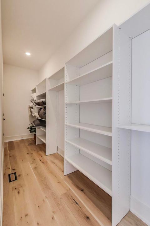 Tiny photo for 2617 W Carmen Avenue, Chicago, IL 60625 (MLS # 12598309)