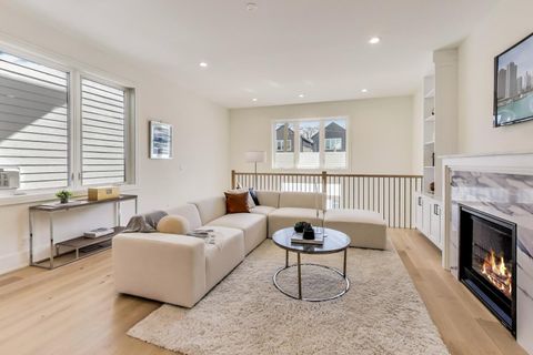 Tiny photo for 2617 W Carmen Avenue, Chicago, IL 60625 (MLS # 12598309)