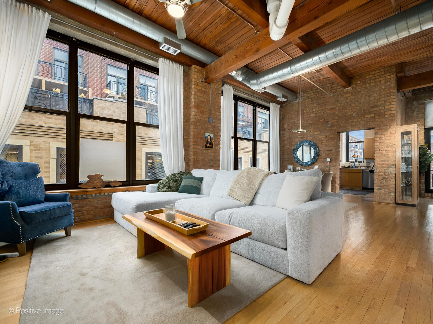 1330 W Monroe Street 410