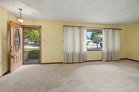 Tiny photo for 109 E Parkview Drive, Forrest, IL 61741 (MLS # 12702279)