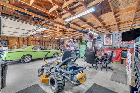 Tiny photo for 425 N 6th Street, Eldridge, IA 52748 (MLS # 12696709)