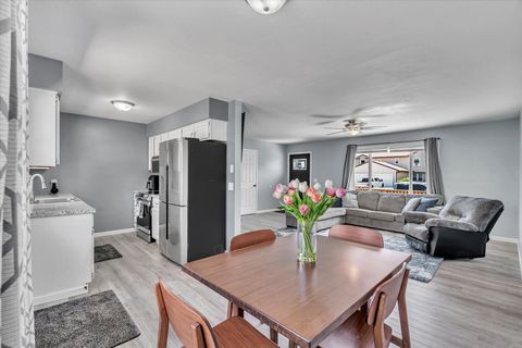 Tiny photo for 425 N 6th Street, Eldridge, IA 52748 (MLS # 12696709)