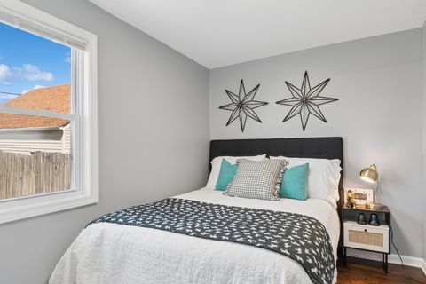 Tiny photo for 1528 N 39th Avenue, Stone Park, IL 60165 (MLS # 12620549)