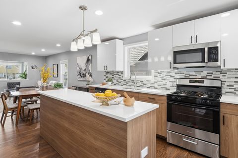 Tiny photo for 1528 N 39th Avenue, Stone Park, IL 60165 (MLS # 12620549)