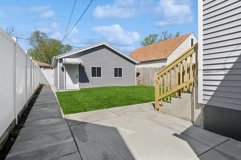 Tiny photo for 1528 N 39th Avenue, Stone Park, IL 60165 (MLS # 12620549)