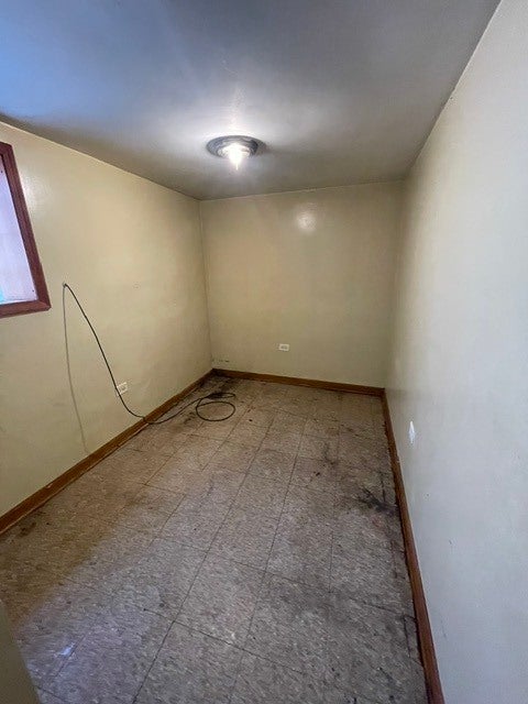 Tiny photo for 724 W 50TH Place, Chicago, IL 60609 (MLS # 12760618)