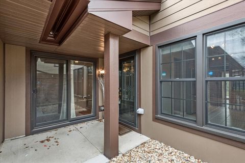 Tiny photo for 117 Prairie Drive, Westmont, IL 60559 (MLS # 12585235)