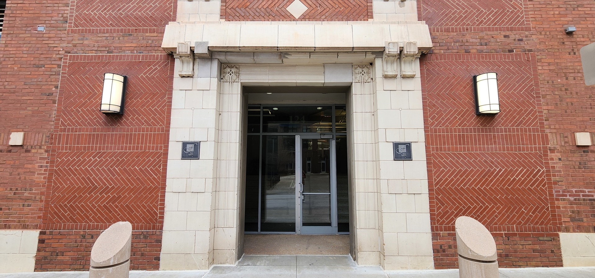 124 W Polk Street 707