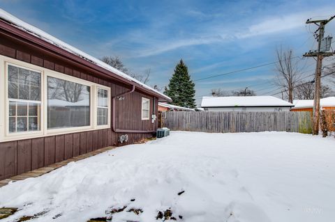 Tiny photo for 305 E Normandy Drive, Addison, IL 60101 (MLS # 12529521)