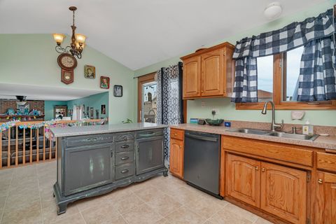 Tiny photo for 605 High Grove Drive, Minooka, IL 60447 (MLS # 12514235)
